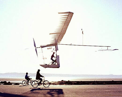 Gossamer_Albatross_II_in_flight
