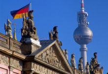 Berlin telekomünikasyon kulesi televizyon kulesi