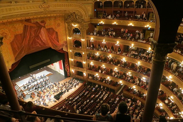 teatro colon -turrehberin