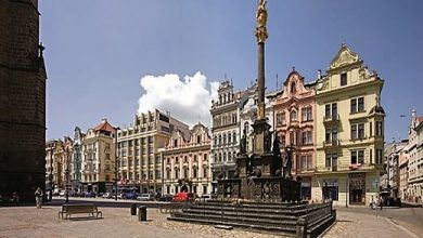 Republic Square Pilsen