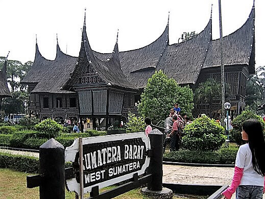 Taman Mini Indonesia