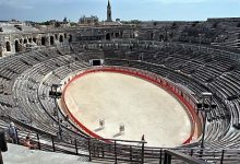 Nimes Şehri