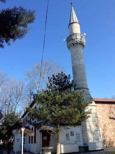 Kanlıca Camii