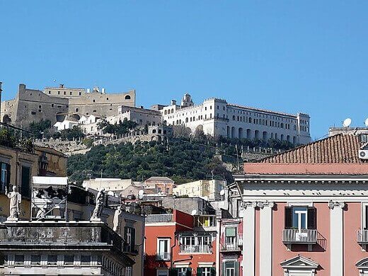 San Martino Müzesi ve Sant Elmo Kalesi