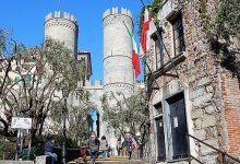 Porta Soprana ve Casa di Cristoforo Colombo