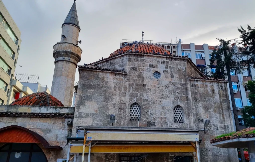 Adana Kemeraltı Camii